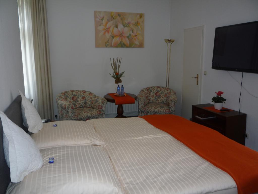 Hotel Carolinenhof Bad Pyrmont Eksteriør billede