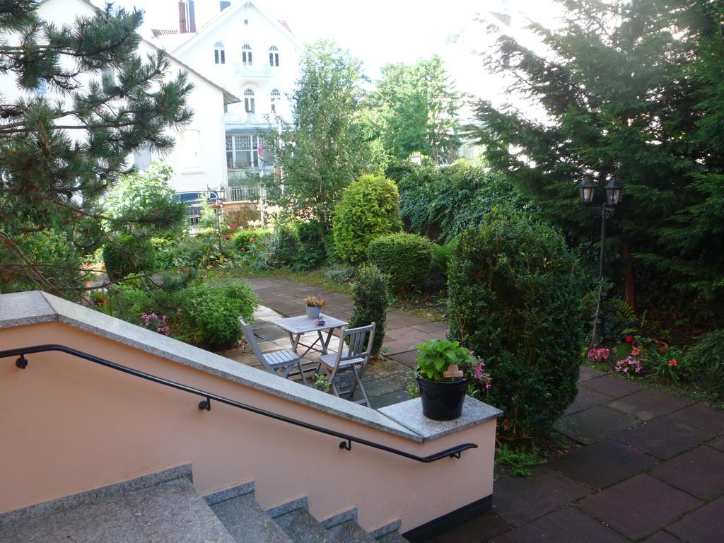 Hotel Carolinenhof Bad Pyrmont Eksteriør billede