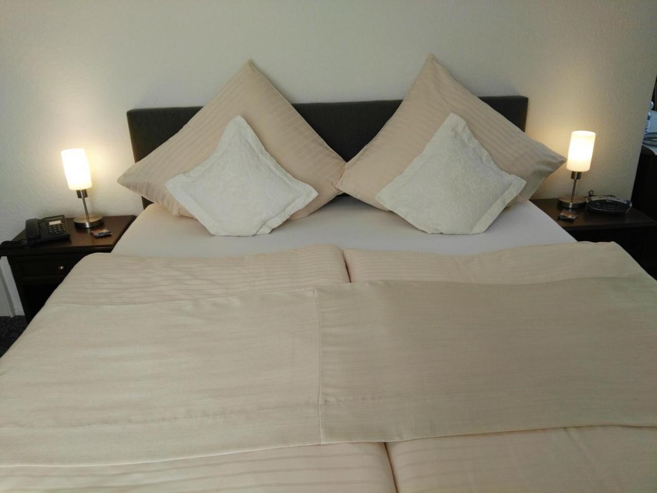 Hotel Carolinenhof Bad Pyrmont Eksteriør billede